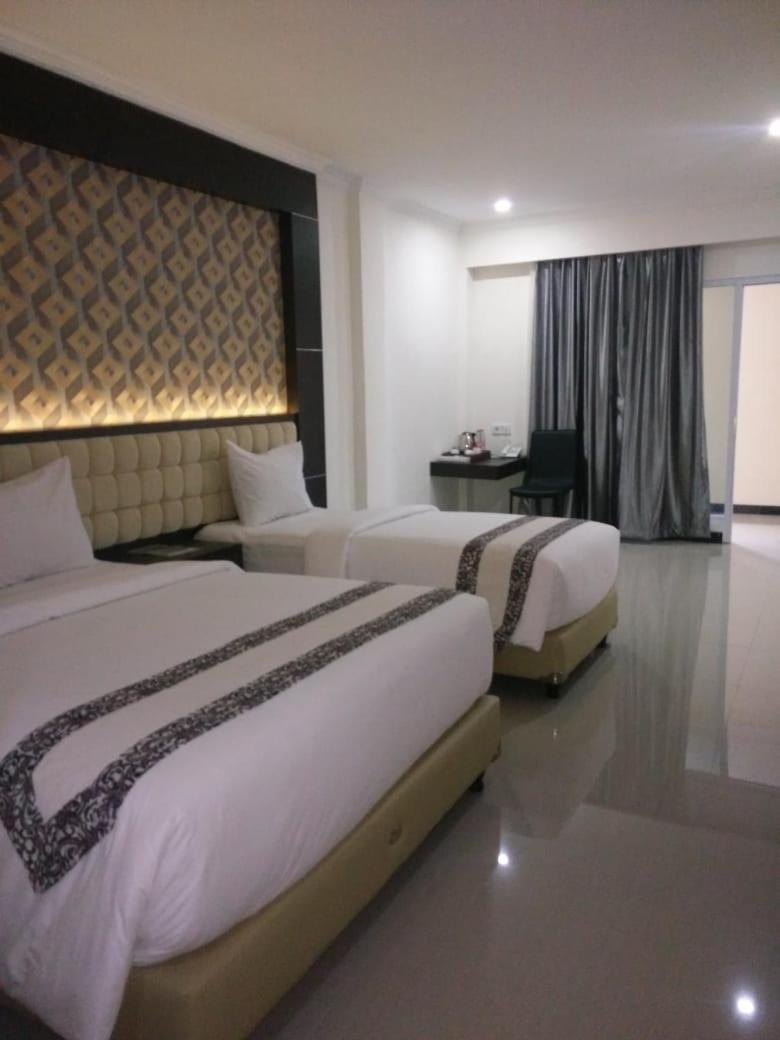 Sindoro Hotel Cilacap By Conary מראה חיצוני תמונה