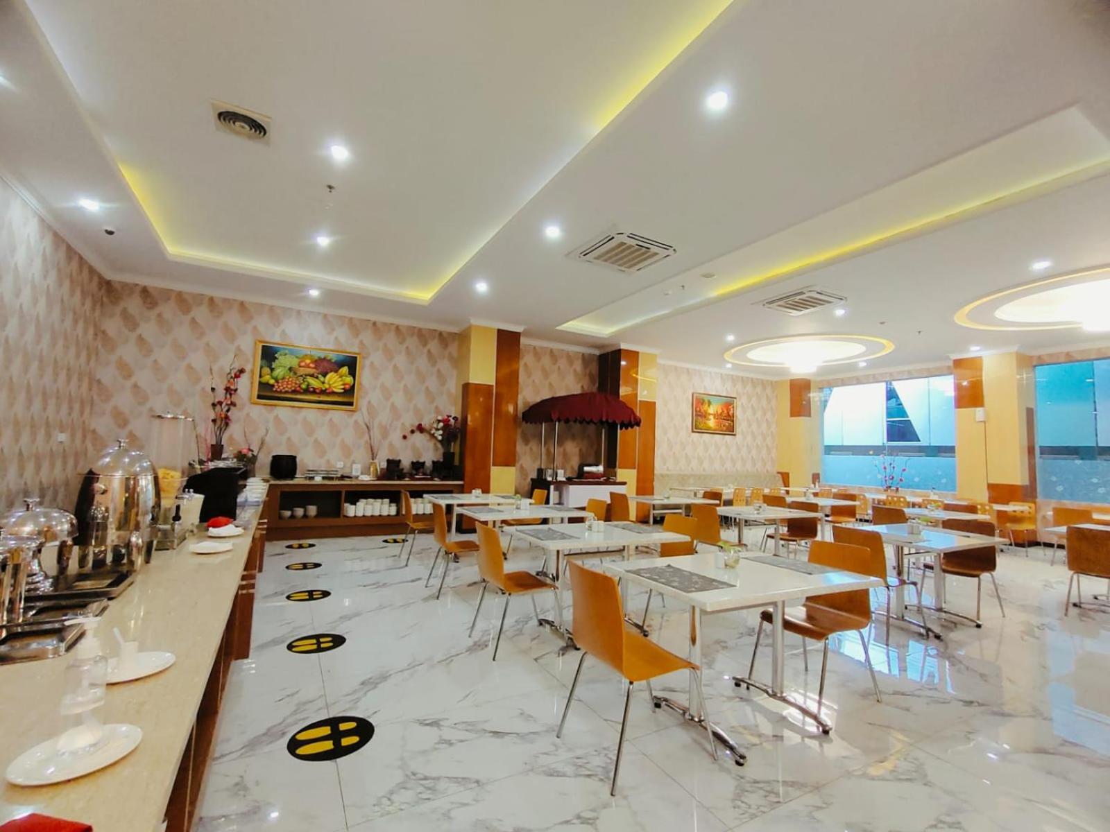 Sindoro Hotel Cilacap By Conary מראה חיצוני תמונה